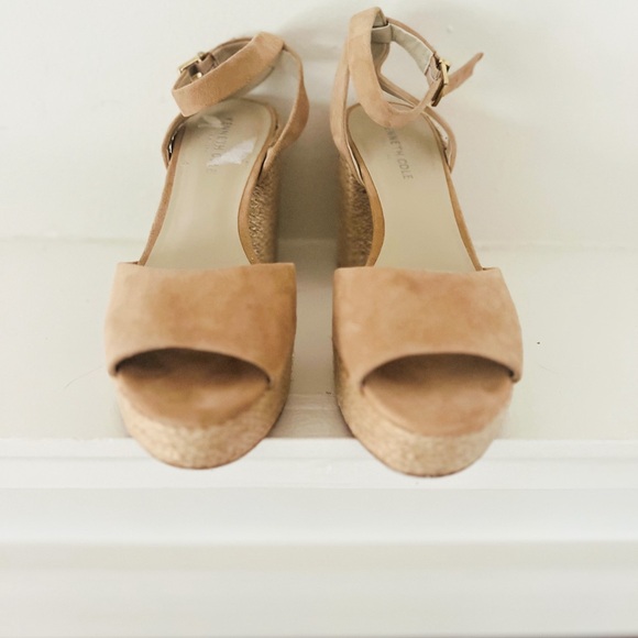 Kenneth Cole mushroom suede sandal - Picture 3 of 4